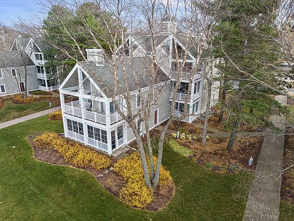 3rd image of 400 Oselka Dr Ste 332