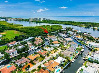 611 Phillips Dr, Boca Raton, FL 33432