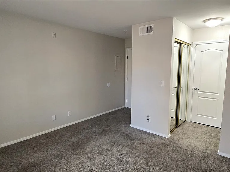2121 Sealion Dr #205 — Photo 10