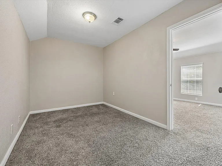 3817 Palm St — Photo 13