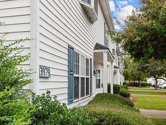5th image of 3979 Sterling Pointe Drive #Mmm6
