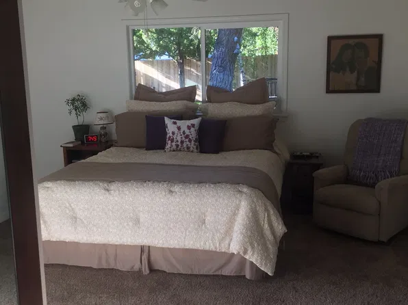 3664 Brookside Dr, Bishop, CA 93514