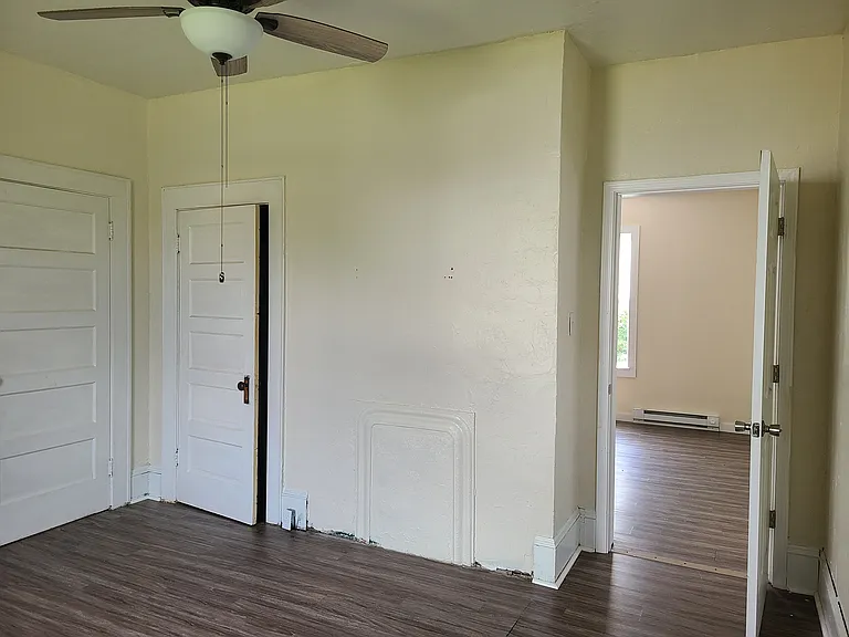 110 Summers St — Photo 31