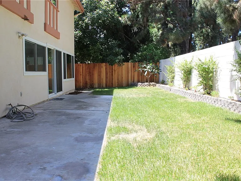 3881 Hendrix St — Photo 63