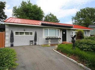 13 Lee Ave, Bayville, NJ 08721
