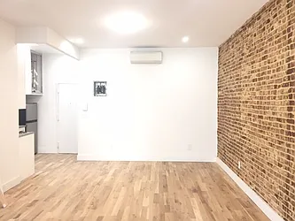 Rented by Lang Realty LLC