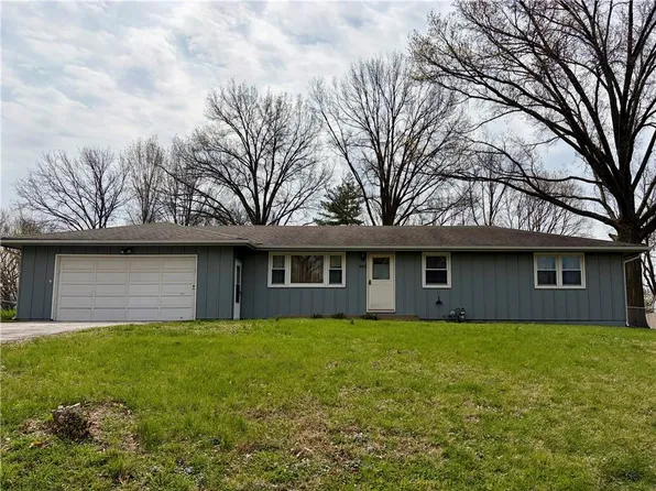 4903 NW 60th St, Kansas City, MO 64151