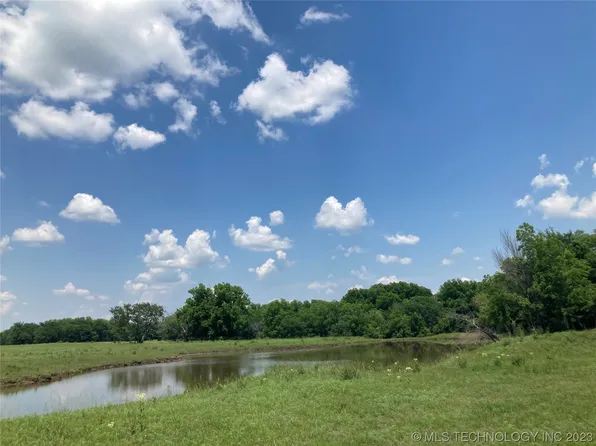S 330th Rd, Morris, OK 74445