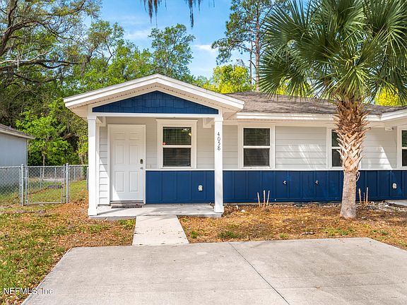 3rd image of 4056-58 GRANT Road