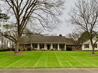 909 Brimer Rd, Newnan, GA 30263