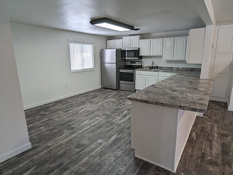 523 N Arch St #1 — Photo 2