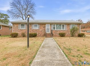 110 Birch Ave, Colonial Heights, VA 23834