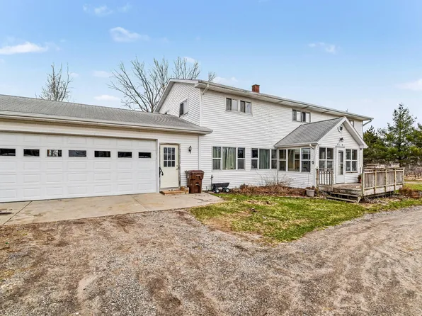 2489 Ten Mile Rd NW, Sparta, MI 49345