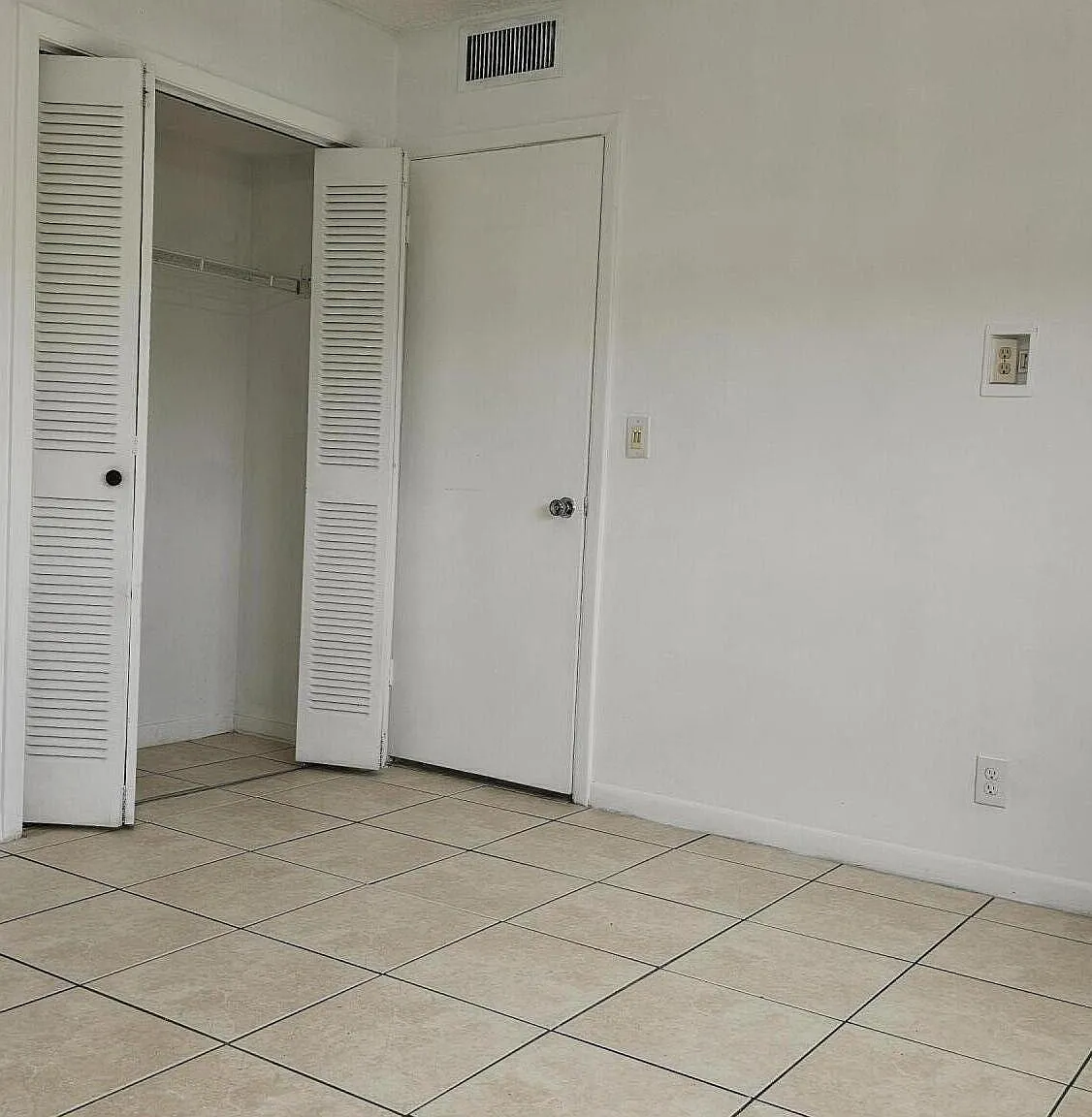 2 bed, 1.0 bath, 767 sqft, $1,650 — Photo 4