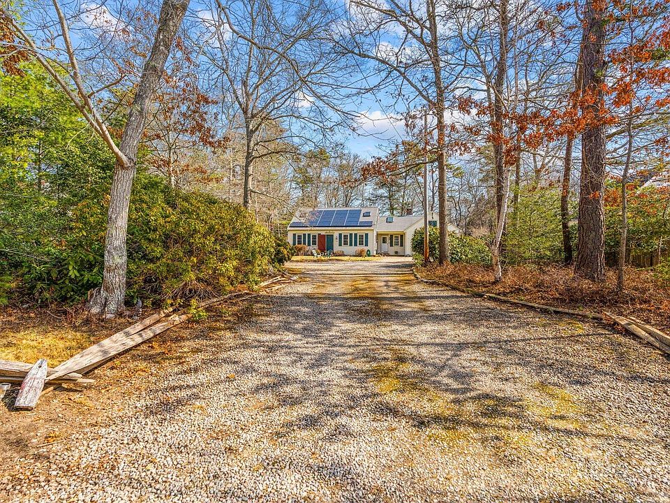 1st image of 352 Nye Road