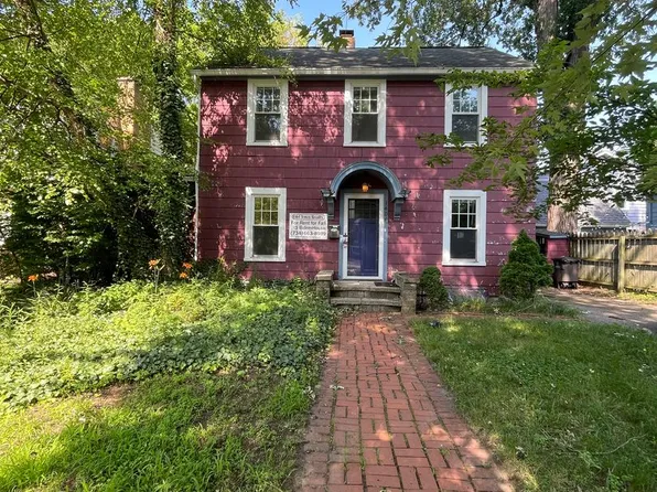 1404 E Park Pl, Ann Arbor, MI 48104