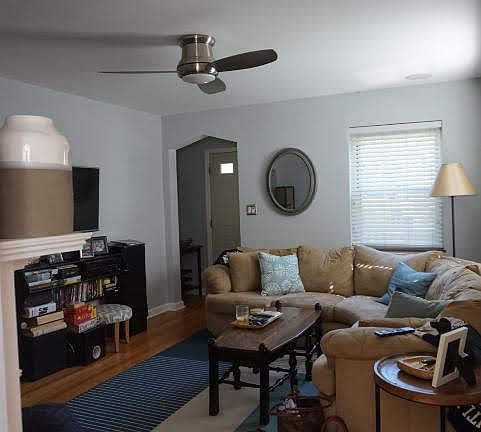 2nd image of 6591 Sherman Ave