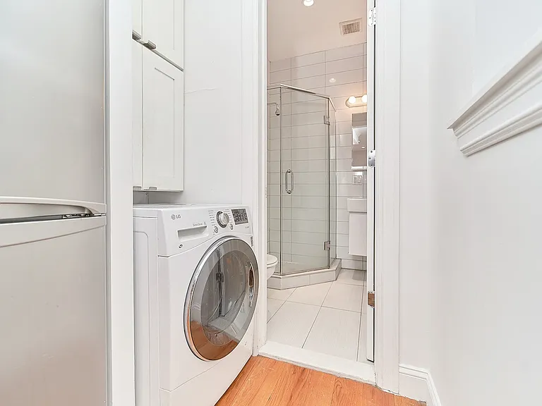 325 E 83rd St #3B — Photo 9