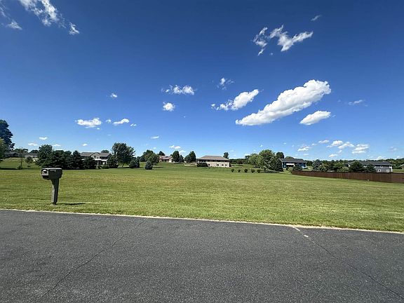 3rd image of Lot 37 LARKSPUR LANE