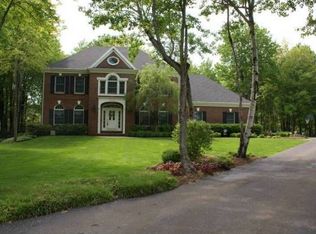 3164 Estates Ct, Saint Joseph, MI 49085