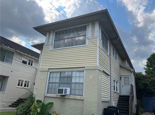 2216 Pine St, New Orleans, LA 70118