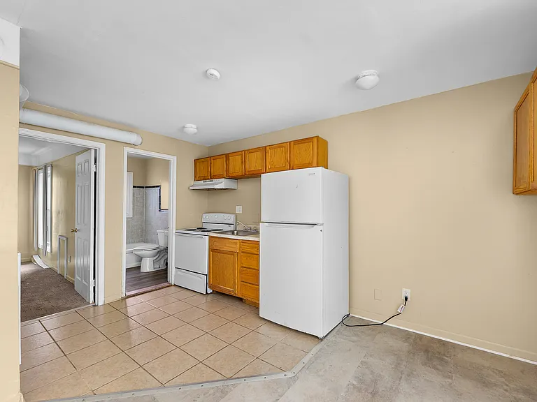 10071 Joy Rd #7 — Photo 8
