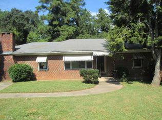 2070 Mark Trl, Decatur, GA 30032