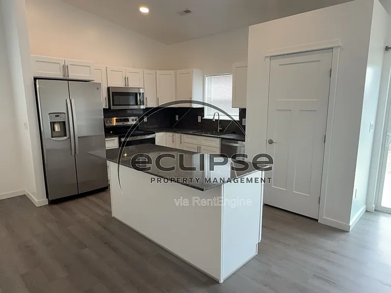 147 Buena Vista Dr — Photo 15