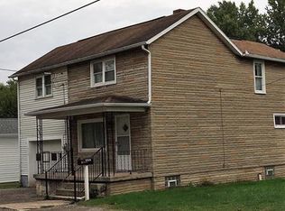 312 School St, Bradenville, PA 15620