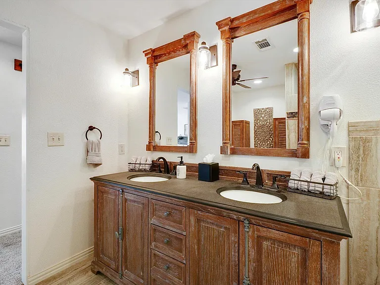 1201 Melissa Dr — Photo 18