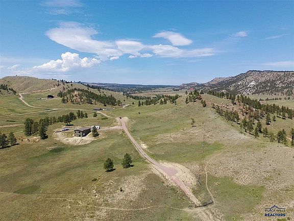 5th image of 12772 Hargins Hollow Rd