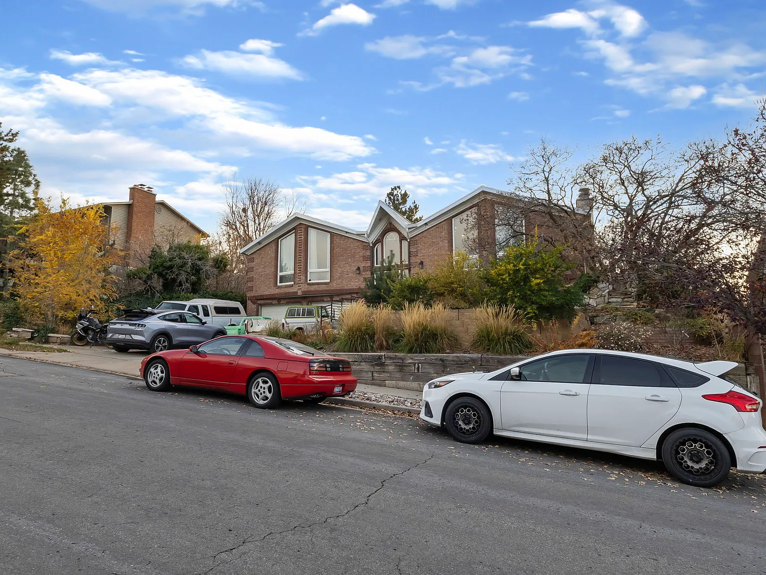 4 bed, 2514 sqft, $2,650 — Photo 2