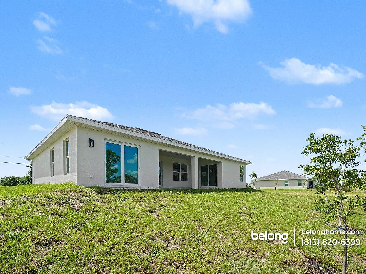 4 bed, 3.0 bath, 1683 sqft, $2,075 — Photo 2