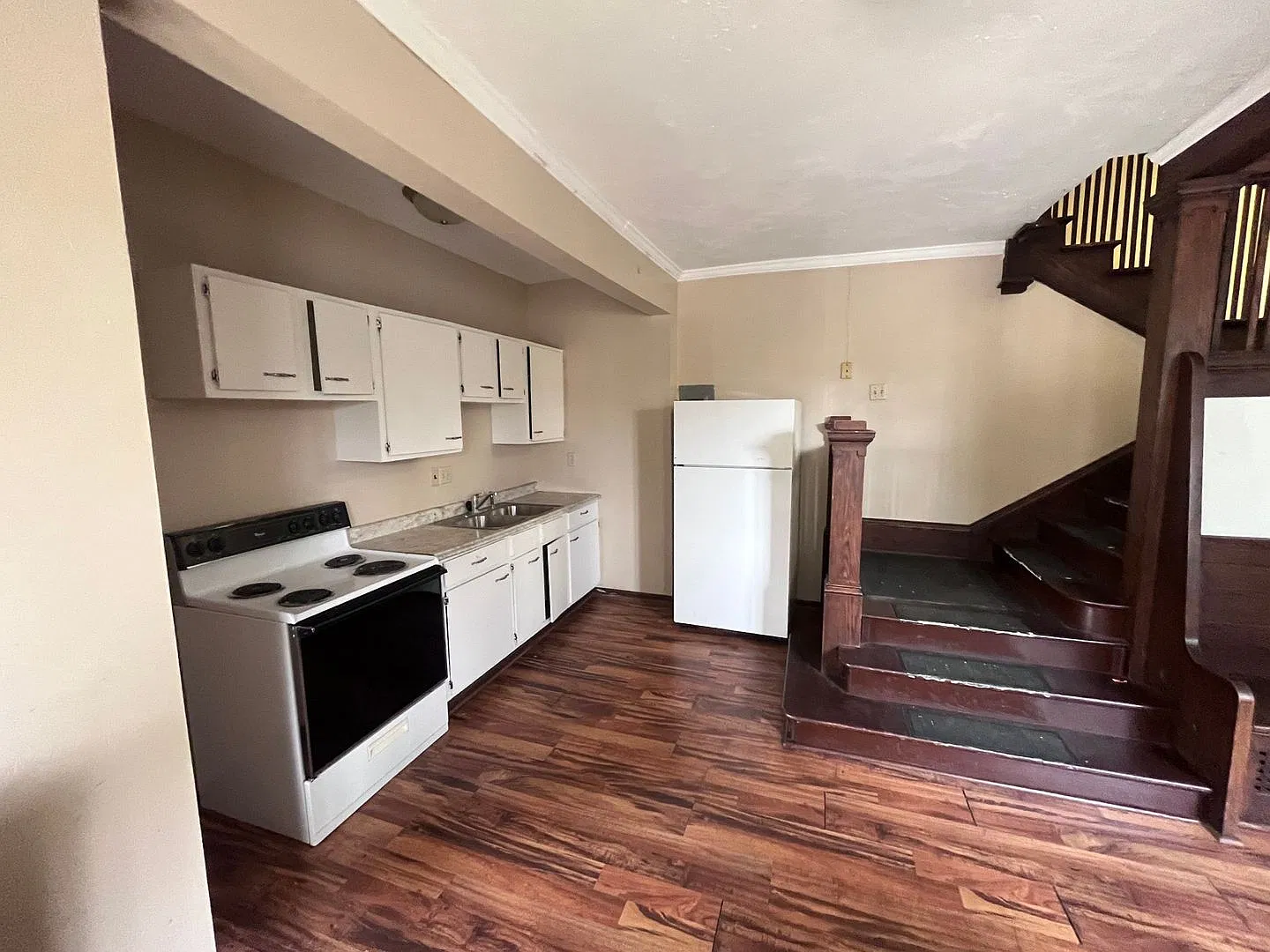 Littleton House — Photo 3
