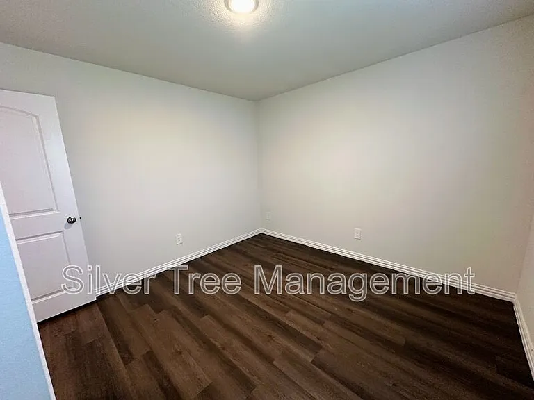 2914 Jones St #A — Photo 10