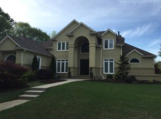 125 Doral Ct, Fayetteville, GA 30215