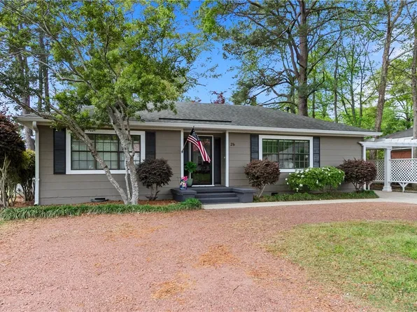 26 Brookhaven Dr, Tuscaloosa, AL 35405