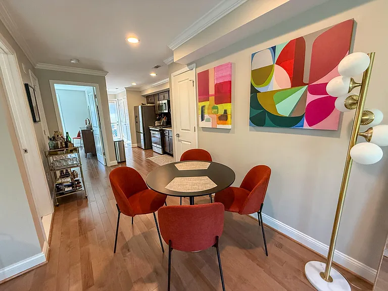 1601 N Carolina Ave NE #5 — Photo 6