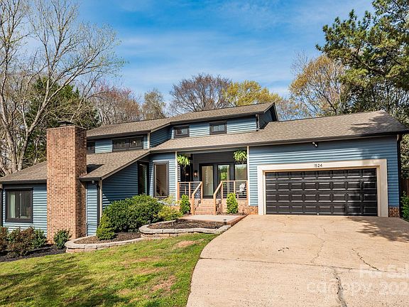 2nd image of 1524 Larochelle Ln