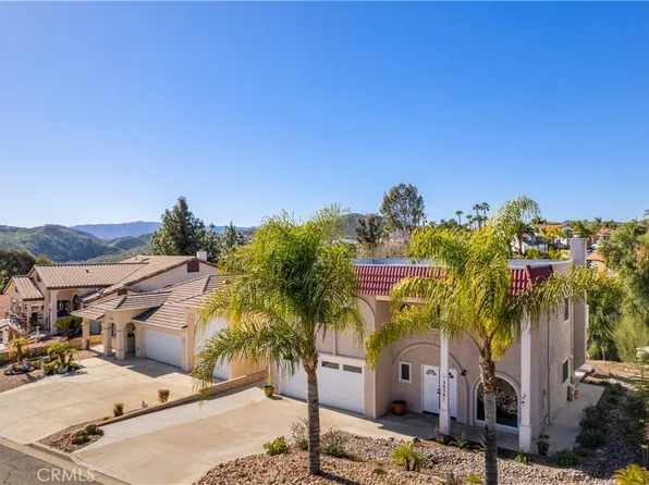 30301 Early Round Dr, Canyon Lake, CA 92587