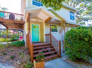 201 Georgia Ave, Crystal Beach, FL 34681