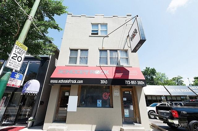 1st image of 3043 N Ashland Ave