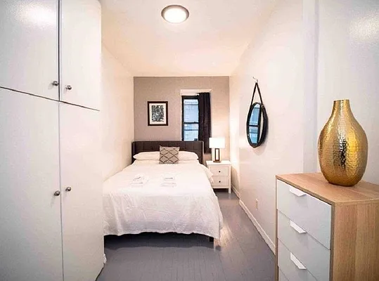 Rented by Corcoran | media 18