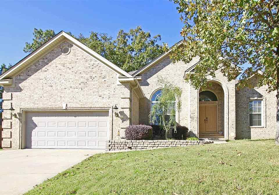 1st image of 412 Forest Oak Cv