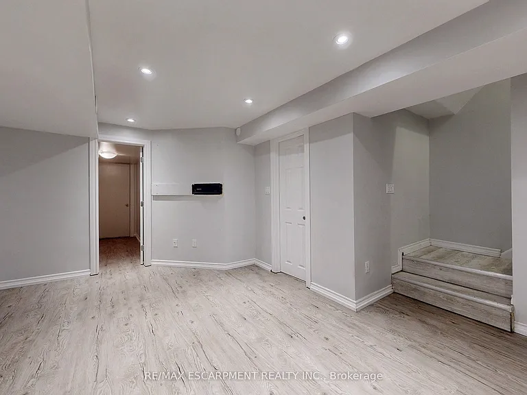 5134 Des Jardines Dr — Photo 27