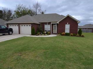 104 Fox Loop, Muscle Shoals, AL 35661