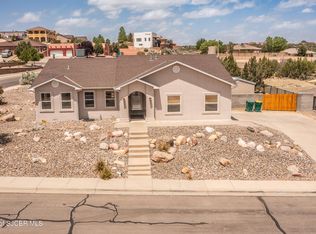5000 E Pinecroft St, Farmington, NM 87401
