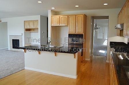 4th image of 865 Sheffield Ln