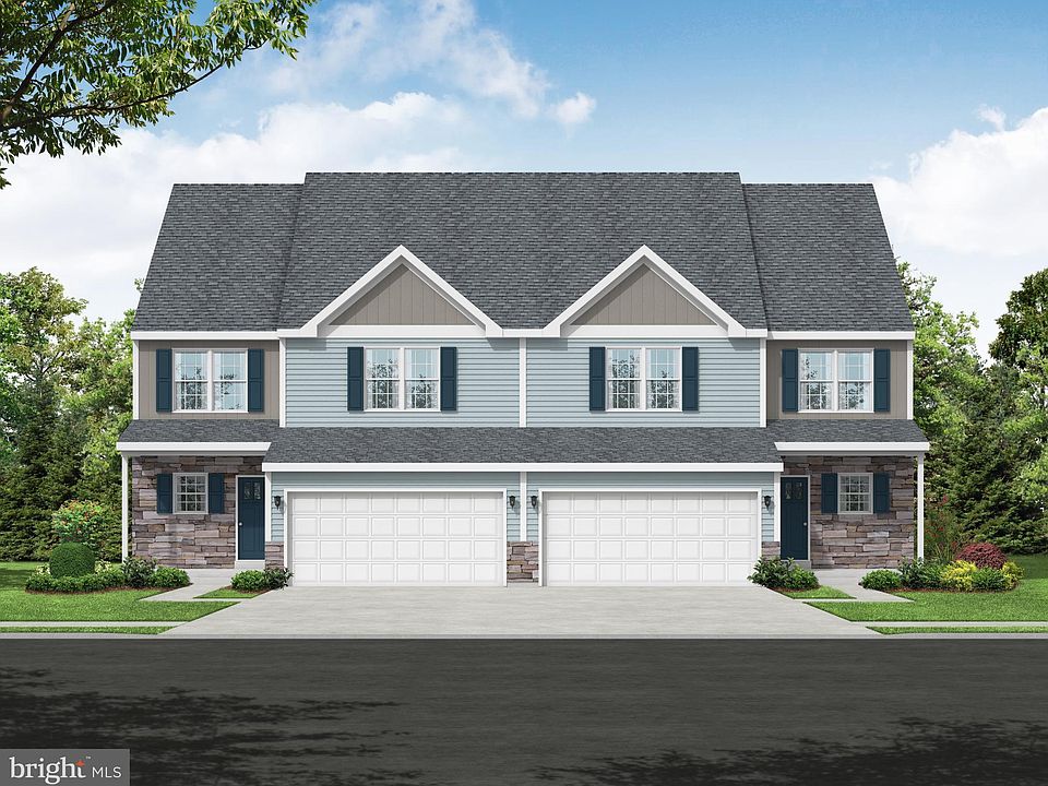 2nd image of 222 Sunglo Lot 106
