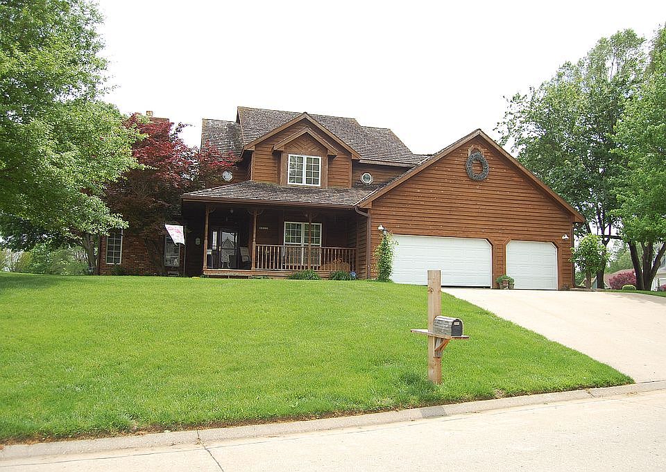 1st image of 4402 Hunter Dr